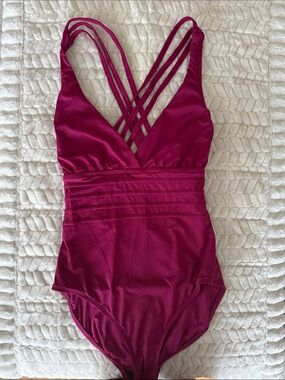 La Blanca Deep Magenta One-Piece Swimsuit